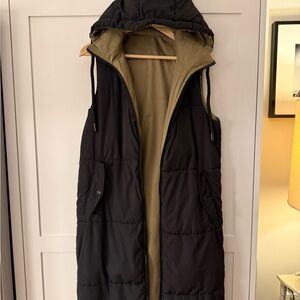Zara Reversible Black/Khaki Puffer Vest | Small